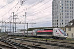 TGV Lyria 4409  Stan Wawrinka  durchfährt den Bahnhof Pratteln. Die Aufnahme stammt vom 12.03.2018.