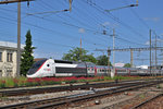 TGV Lyria 4406 durchfährt den Bahnhof Pratteln. Die Aufnahme stammt vom 28.05.2016.