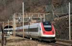 RABDe 500 038-5 als IC 670 (Lugano-Basel SBB) bei Biasca 29.12.10