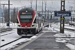 RE4874 nach Wil mit 511 025 in Sargans.