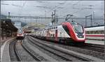 RE3478 mit 511 021 nach Zürich via Ziegelbrücke und IR RABDe 502 009-9  St.Gallen  nach Zürich via St.Gallen in Chur.