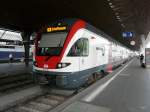 SBB - Triebzug RABe 511 023-9 als RE nach Schaffhausen im HB Zrich am 04.08.2013