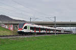 RABe 521 013, auf der S3, fährt Richtung Bahnhof Itingen.