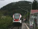 521 005-6 als SBB87823 (Zell(Wiesental)-Basel SBB) am Start der Reise 5.8.10