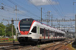 RABe 521 015, auf der S3 verlässt den Bahnhof Pratteln.