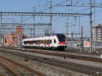 SBB - 522 205 bei der ausfahrt aus dem Bahnhof von Muttenz am 10.03.2017