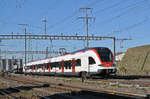 RABe 522 206, auf der S3, fährt zum Bahnhof Pratteln.