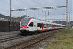 RABe 523 010, auf der S3, verlässt am 26.02.2024 den Bahnhof Gelterkinden.