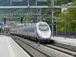 SBB / FS - Ein ETR 610 bei der einfahrt in den Bahnhof Visp am 10.05.2010