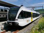 SBB - Triebwagen RABe 2/6  526 745-5 im Bahnhof Sissach am 05.05.2014