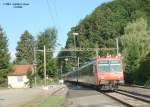 S26 Winterthur - Bauma - Rapperswil fhrt am 15.08.2004 in den Bahnhof Kollbrunn ein