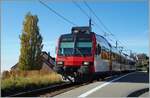 Nachdem der gelbe/blaue  Train des Vignes  NPZ zum Umbau als Domino abgezogen wurde, verkehren kurzzeitig zweiteilige Domino Züge auf der  Train des Vignes  Strecke, hier ist ein solcher beim