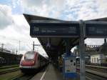 ICN  Max Frisch  steht zur Abfahrt nach Biel/Bienne im Konstanzer Bahnhof bereit.(22.