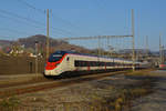 RABe 501 003-4 Giruno  San Gottardo  durchfährt den Bahnhof Gelterkinden. Die Aufnahme stammt vom 11.01.2021.