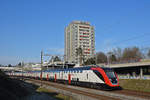 RABDe 502 015-6 Twindexx fährt Richtung Bahnhof SBB.