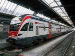 SBB - RABe 511 025 im HB Zürich am 28.01.2018