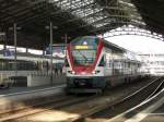 SBB - Triebzug RABe 511 113-8 im Bahnhof Lausanne am 24.08.2013