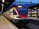 SBB - Triebzug RABe 511 120-3 im Bahnhof Biel am 28.02.2016