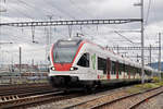 RABe 521 001, auf der S3, fährt zum Bahnhof Muttenz. Die Aufnahme stammt vom 09.09.2017.