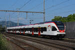 RABe 521 021, auf der S3, fährt beim Bahnhof Gelterkinden ein. Die Aufnahme stammt vom 20.07.2021.