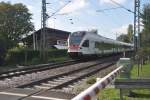 ALLENSBACH (Landkreis Konstanz), 02.10.2014, 521 205 von Engen nach Konstanz bei der Einfahrt in den Bahnhof Allensbach