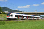 RABe 523 041, auf der S3, fährt Richtung Bahnhof Sissach.