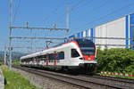 RABe 523 057, auf der S3, fährt Richtung Bahnhof Itingen. Die Aufnahme stammt vom 19.05.2020.