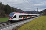 RABe 523 061, auf der S3, fährt Richtung Bahnhof Gelterkinden. Die Aufnahme stammt vom 22.12.2020.