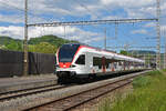 RABe 523 063, auf der S3, verlässt den Bahnhof Gelterkinden. Die Aufnahme stammt vom 29.05.2021.