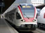 SBB - Triebzug RABe 523 053-2 im Bahnhof Biel am 26.03.2014