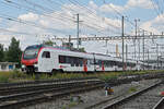 RABe 523 511-9 Mouette durchfährt am 16.06.2023 den Bahnhof Pratteln.