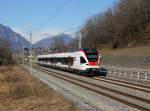 Der RABe 524 014 als S 10 nach Chiasso am 23.01.2016 unterwegs bei Arbedo-Castione.