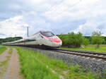 Im Juni 2021 war ein ETR 610 bei Tannheim auf dem Weg nach München