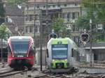 bls - Triebzug RABe 526 264 und Triebzug RABe 535 116-8 im Bahnhofsareal von Bern am 10.05.2010 ...