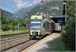 Der BLS  Löstschberger  RABe 535 105 auf der Fahrt nach Domodossola beim Halt in Varzo.

21. Juli 2021