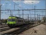 Einfahrt der S33 der S-Bahn Bern in den Bahnhof von Thun. Die Aufnahme stammt vom 23.07.2008 