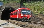 Die Bahnsteige der Station Eggerberg schließen direkt an einen Tunnel an.