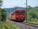 Triebwagentreffen Koblenz, August 2017. Am Rhein entlang bei Schwaderloch fhrt SZU BDe 4/4 92 mit dem EAV-Triebwagen der WM, BDe 4/4 2, Richtung Koblenz zurck. 