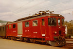 SBB: De 4/4 1668 noch ohne Leuchtstreifen versehen in Wildegg am 10. Mai 1980.
Foto: Walter Ruetsch