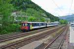 Der ausgemusterte RBe Pendel der OeBB (RBe 205, AB EWII 505 und BDt EWI 905) wartet in der Klus auf sein weiteres Schicksal, 22.05.2016.