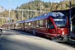 ABe 4/16 3105 der RhB am 13.11.22 bei der Einfahrt in Reichenau-Tamins.