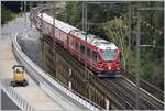 IR1132 aus St.Moritz mit Allegra ABe 8/12 3513 überquert den Hinterrhein bei Reichenau-Tamins.