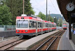 BDe 4/4 15 der Waldenburgerbahn ist im Bahnhof Liestal (CH) abgestellt.