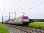 Crossrail - Loks 185 592-3 und 185 593-1 und 185 595-6 vor Güterzug unterwegs bei Lyssach am 30.04.2016