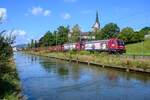 Die Re 482 046+047 von TR Trans Rail AG und IGE Erlebnisreisen sind mit dem 45192 als Leerzug von der Zuckerfabrik in Frauenfeld nach Straubing unterwegs bei Bürgeln TG.