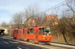 Serbien / Straßenbahn Belgrad / Tram Beograd: Tatra KT4YU - Wagen 326 der GSP Belgrad, aufgenommen im Januar 2016 in der Nähe der Haltestelle  Voždovac  in Belgrad.