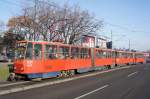 Serbien / Straßenbahn Belgrad / Tram Beograd: Tatra KT4M YUB - Wagen 417 sowie Tatra Tatra KT4M YUB - Wagen 418 der GSP Belgrad, aufgenommen im Januar 2016 in der Nähe der Haltestelle  Blok 21  in Belgrad.