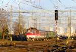 240 123-0 fhrt mit Regionalzuggarnitur von Abstellgleise nach Hauptbahnhof von Bratislava/Preburg; Zug wird fhrt als Os 3051 Bratislava hl.