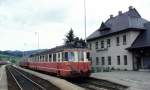 Am 18.5.2004 fotografierte ich im Bahnhof Horna Stubna auch diesen  VT 851022.
