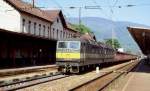 Am 18.05.2004 erwische ich wieder einmal die Doppellok 131002+131001, als  sie mit einem Kohlezug in Vrutky Richtung Kosice um 9.46 Uhr unterwegs ist.